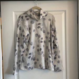 Banana Republic White Grey Blouse NWT Size Small